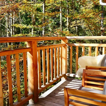 Le Des Chenes Chalet